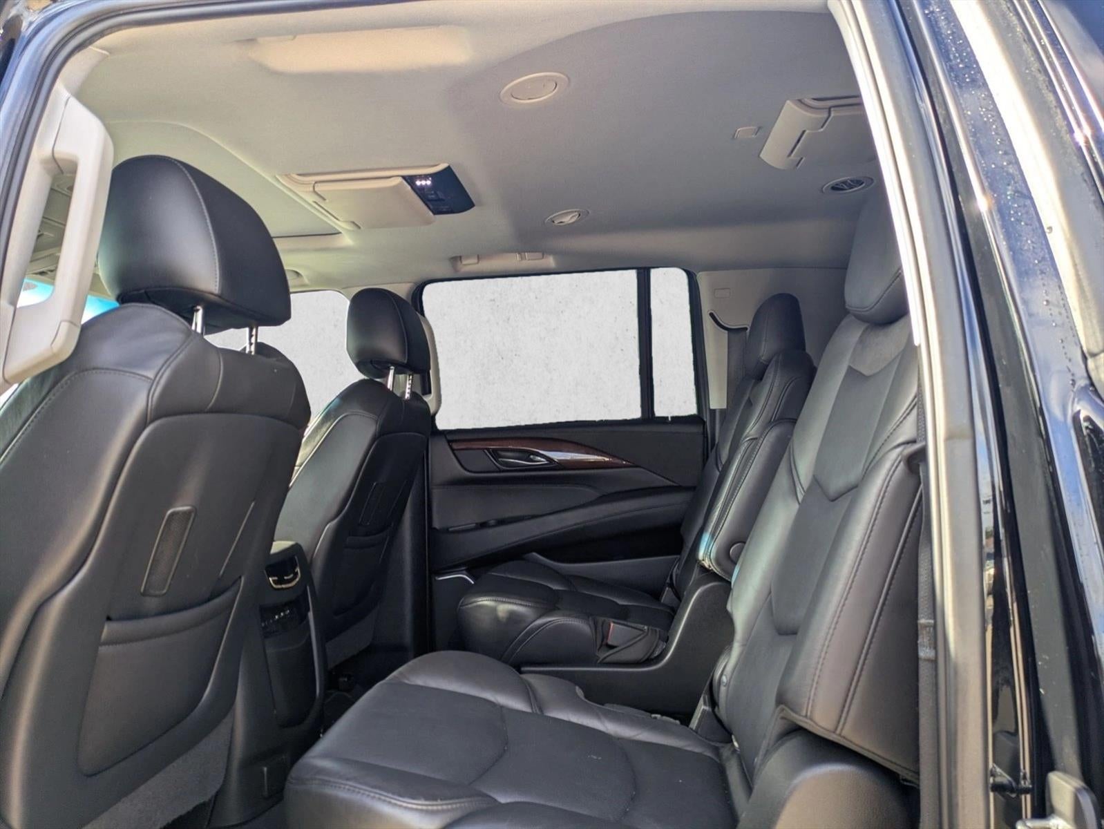 2019 Cadillac Escalade ESV Luxury