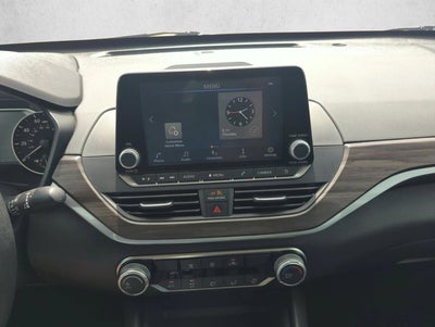 2025 Nissan Altima SV FWD