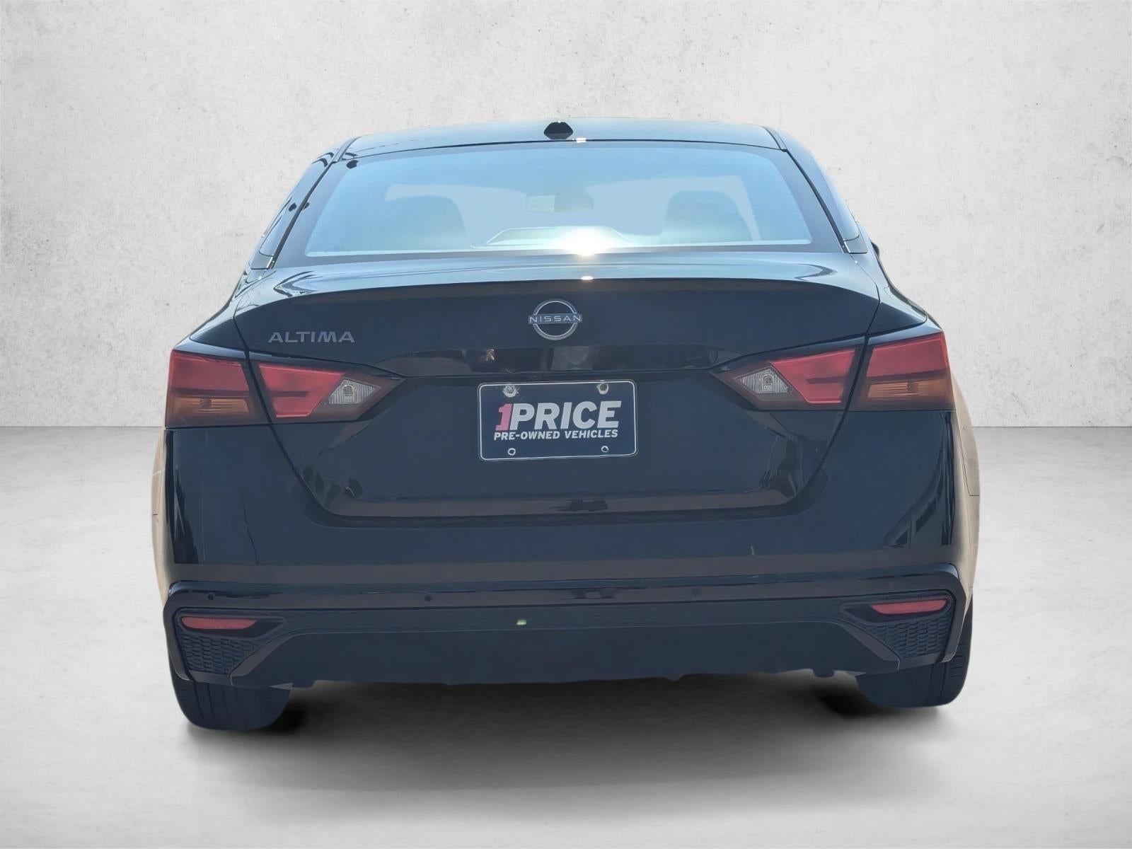 2025 Nissan Altima SV FWD