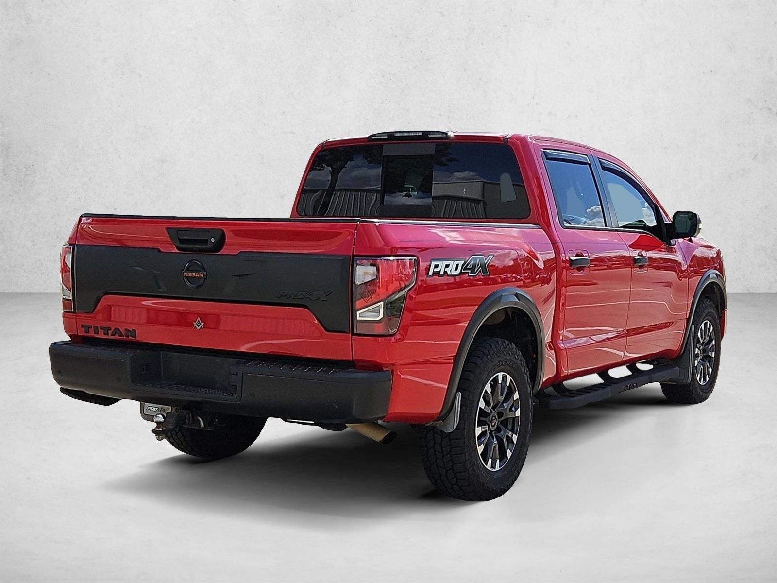 2021 Nissan TITAN Crew Cab PRO-4X 4x4