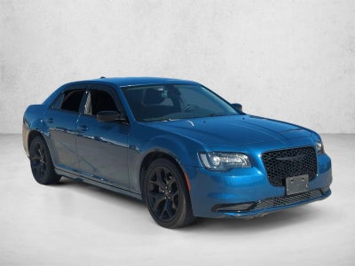 2023 Chrysler 300 Touring