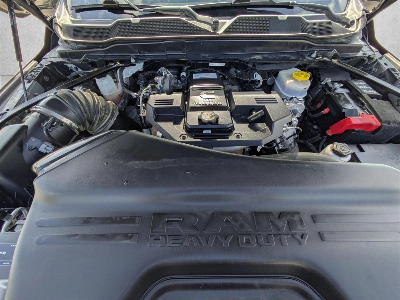 2024 RAM 3500 Big Horn Crew Cab 4x4 8' Box