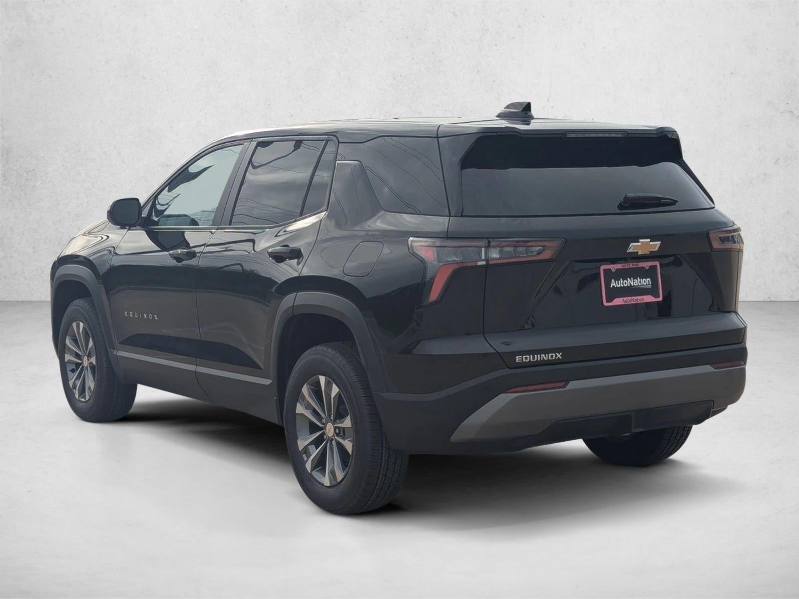 2027 Chevrolet Equinox FWD LT