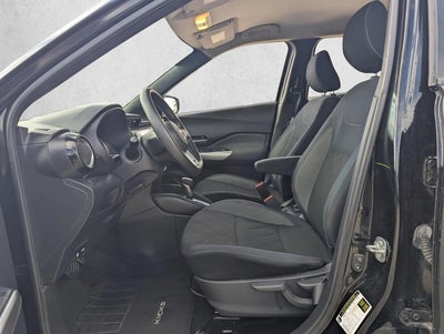 2018 Nissan Kicks SV