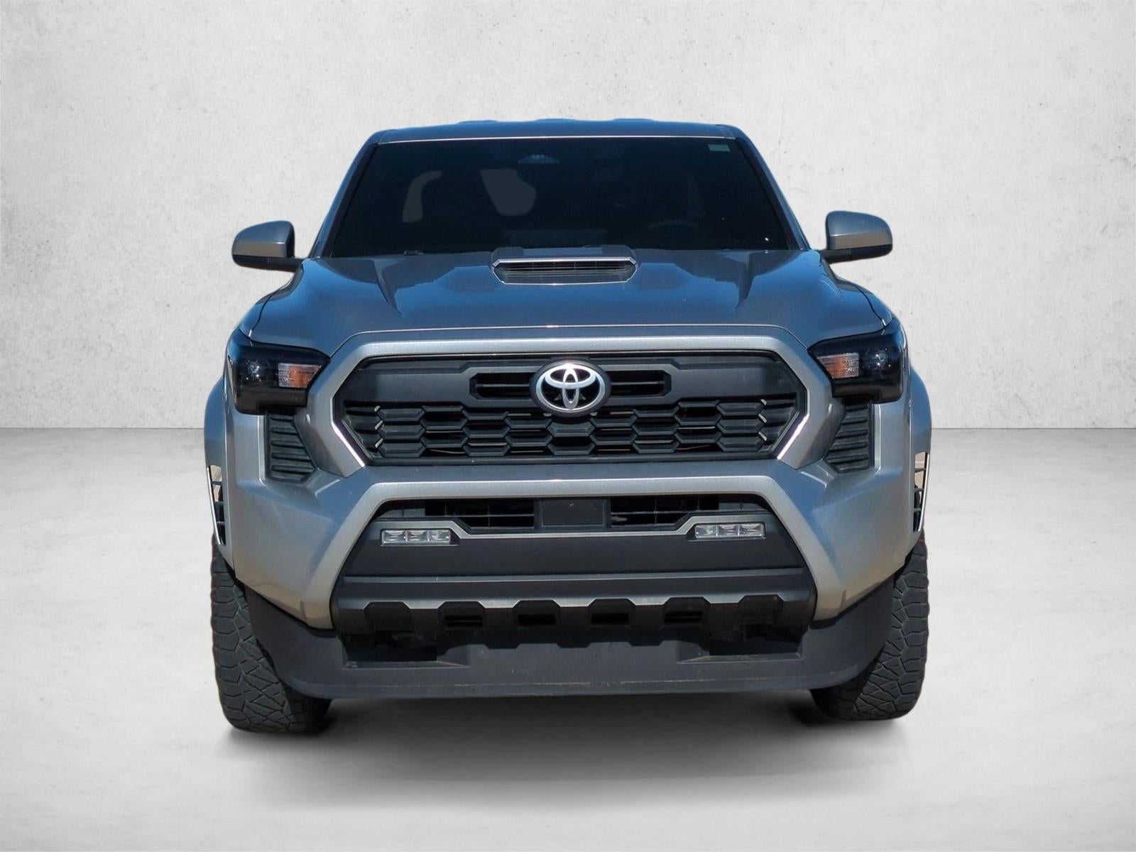 2025 Toyota Tacoma 2WD SR5