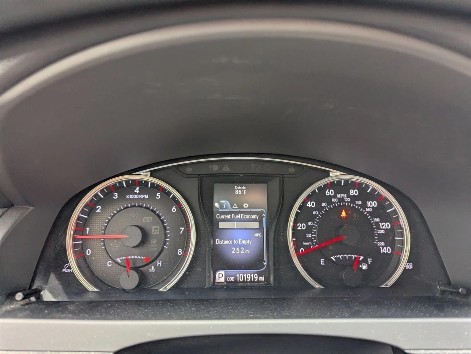 2016 Toyota Camry SE