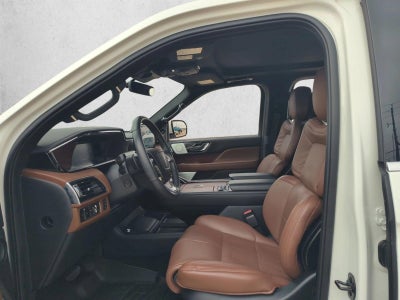 2023 Lincoln Navigator L Reserve