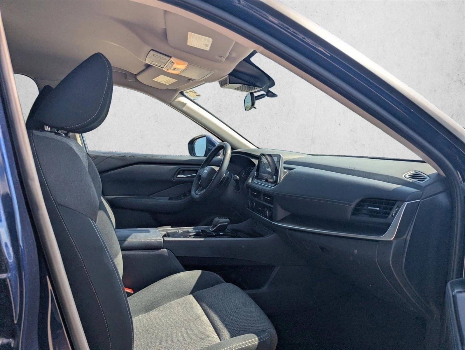 2025 Nissan Rogue SV FWD