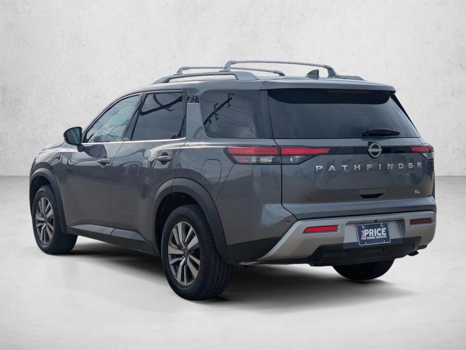 2023 Nissan Pathfinder SL FWD