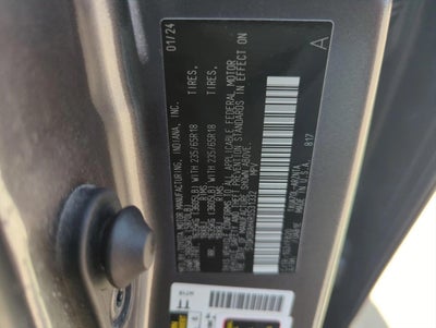 2024 Toyota Highlander LE