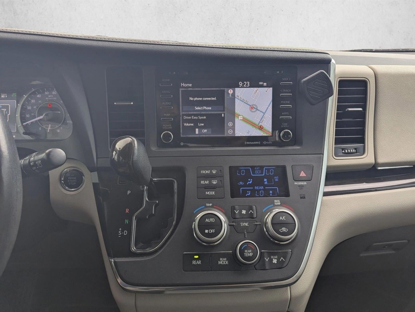 2019 Toyota Sienna XLE 8 Passenger