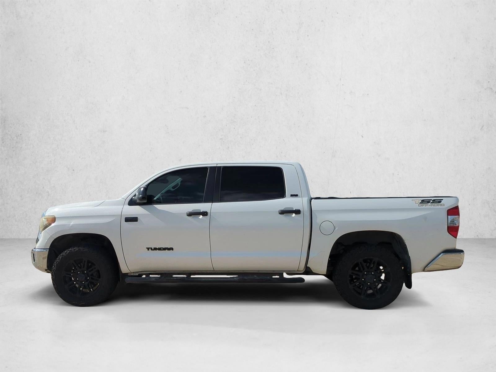 2018 Toyota Tundra SR5 5.7L V8