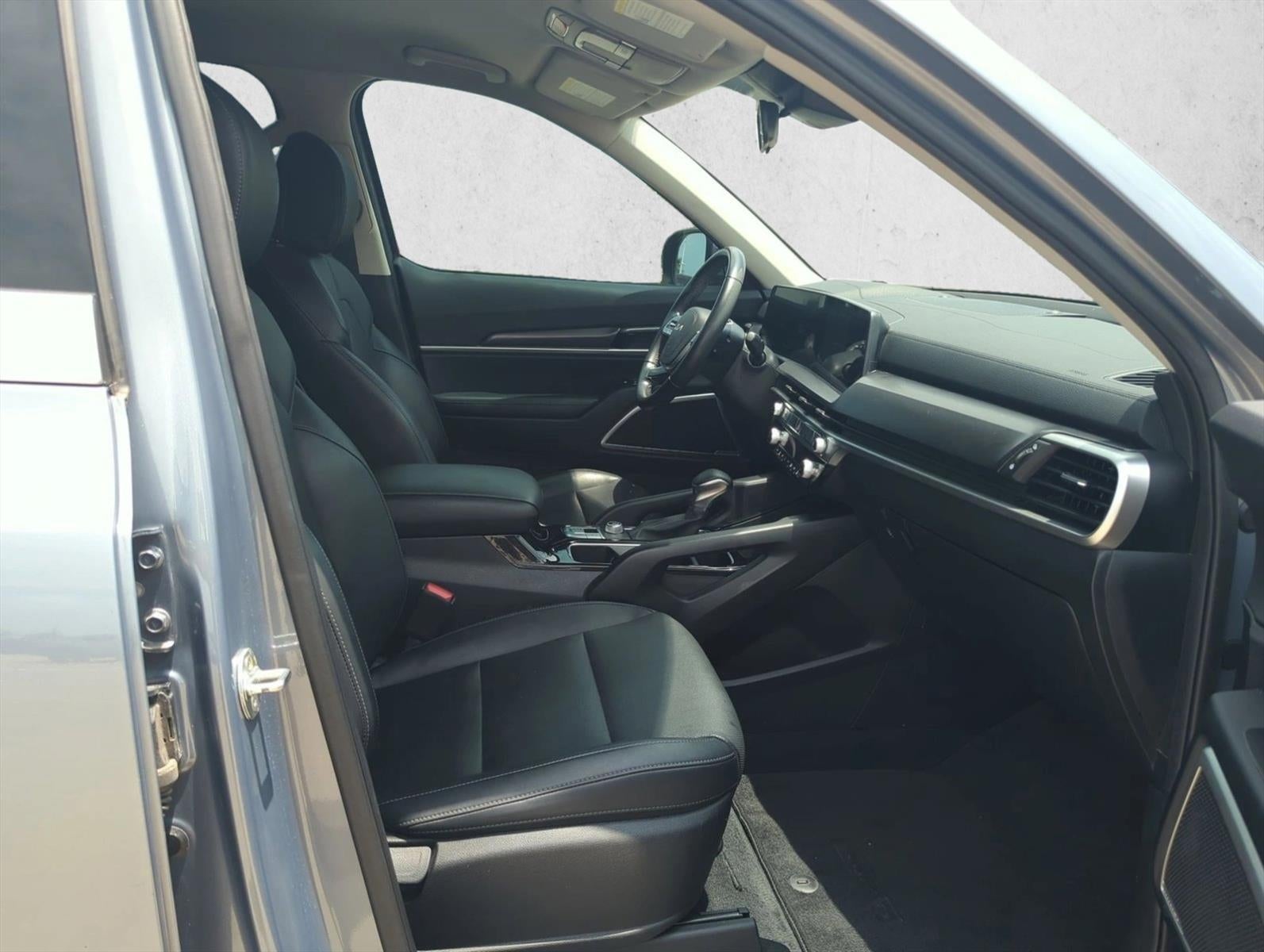 2023 Kia Telluride LX