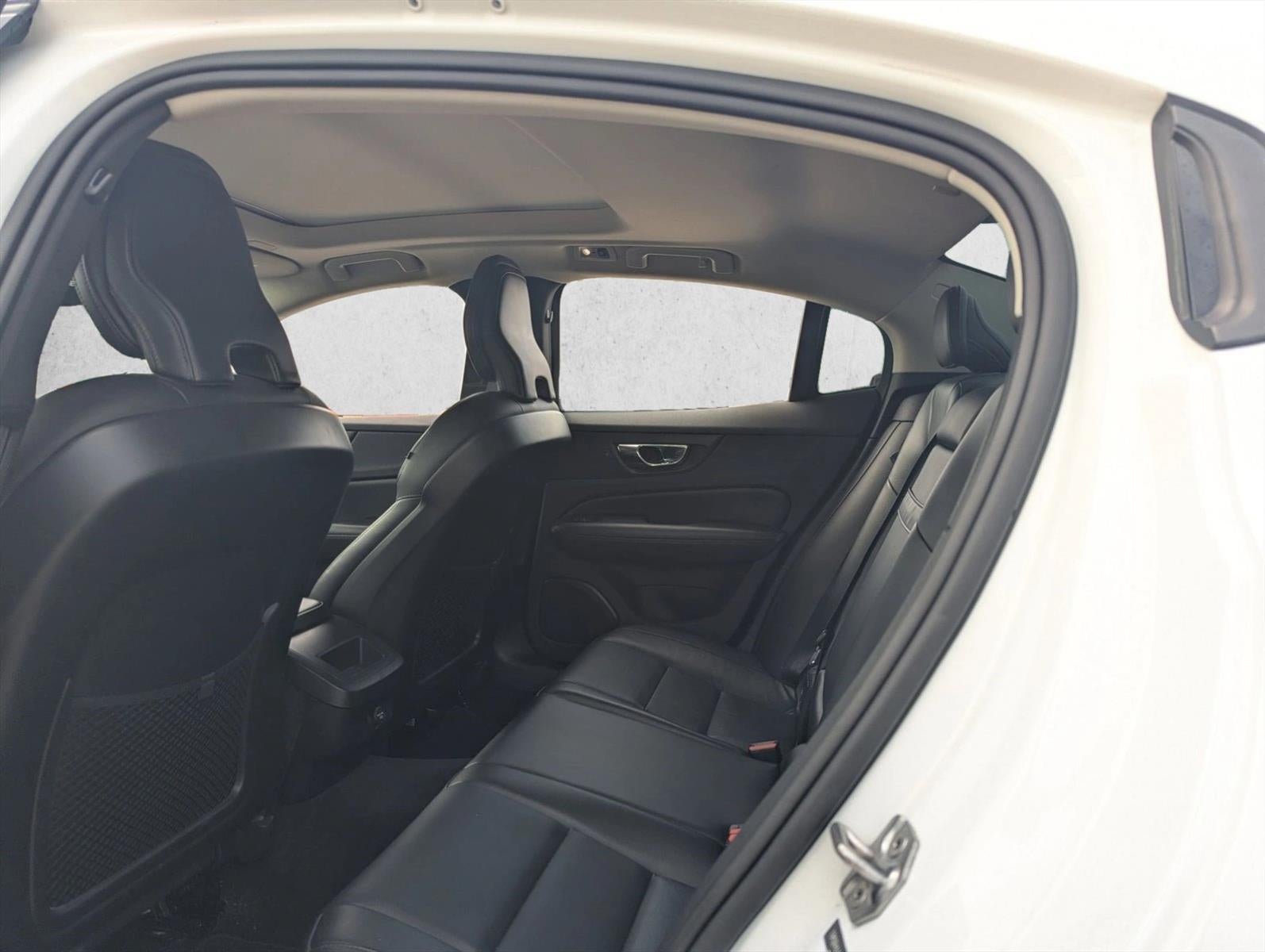 2020 Volvo S60 Momentum