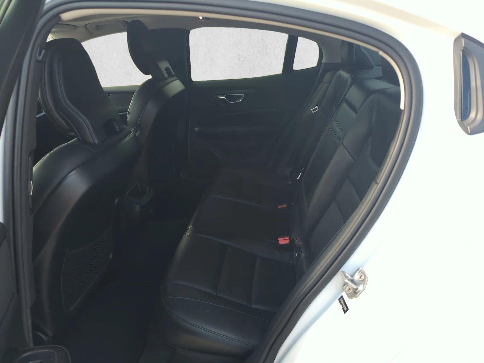 2020 Volvo S60 Momentum