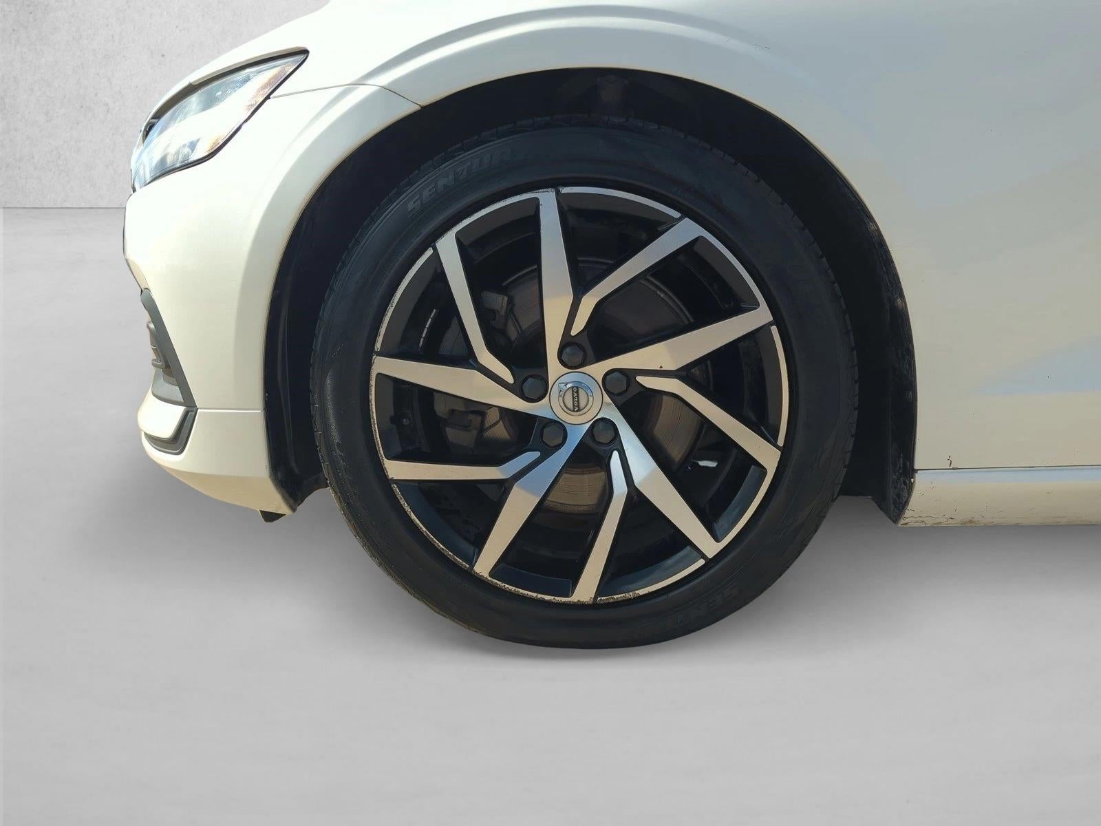 2020 Volvo S60 Momentum