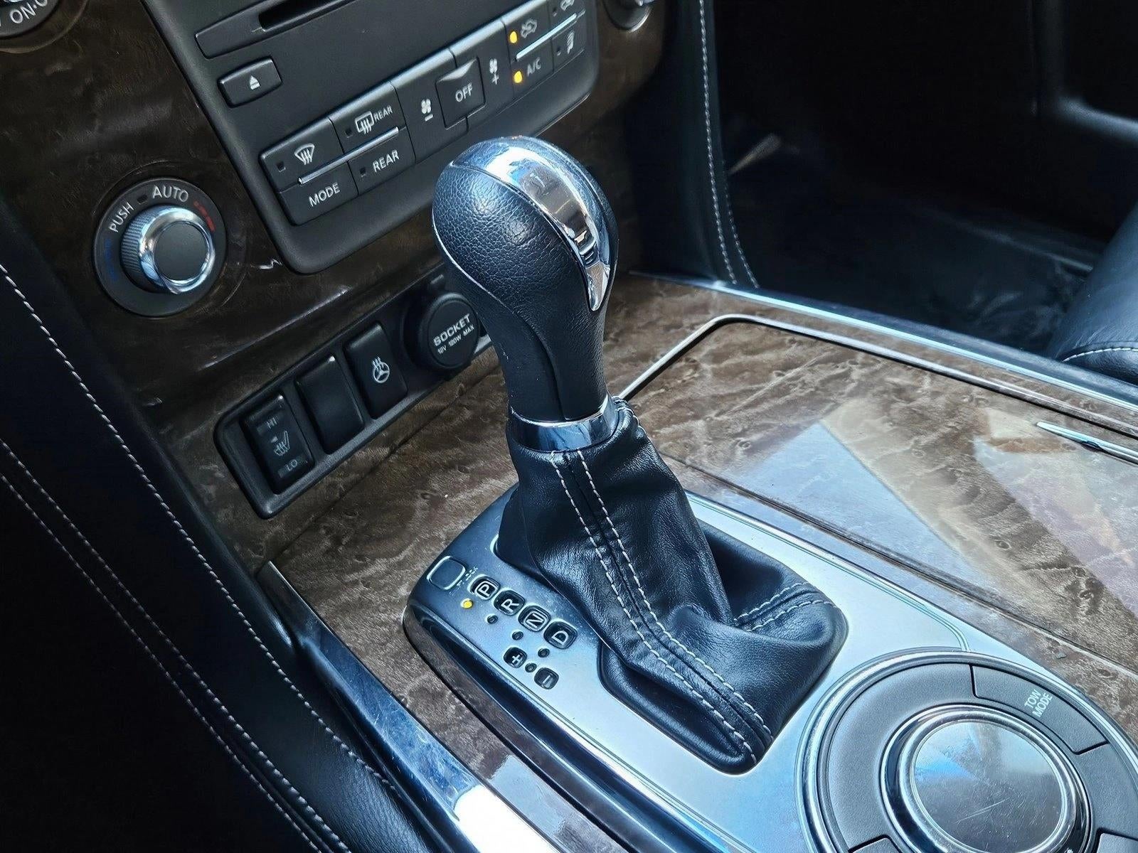 2017 INFINITI QX80 Base