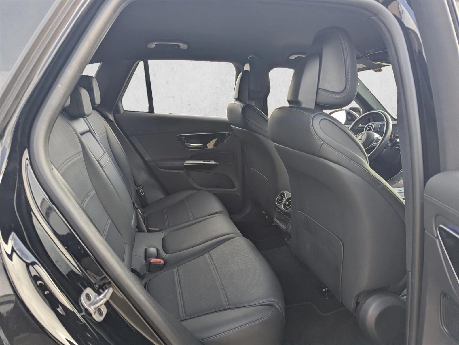 2024 Mercedes-Benz GLC GLC 300