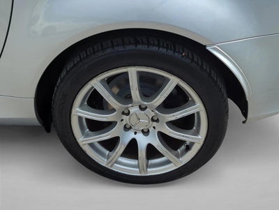 2005 Mercedes-Benz SLK Base