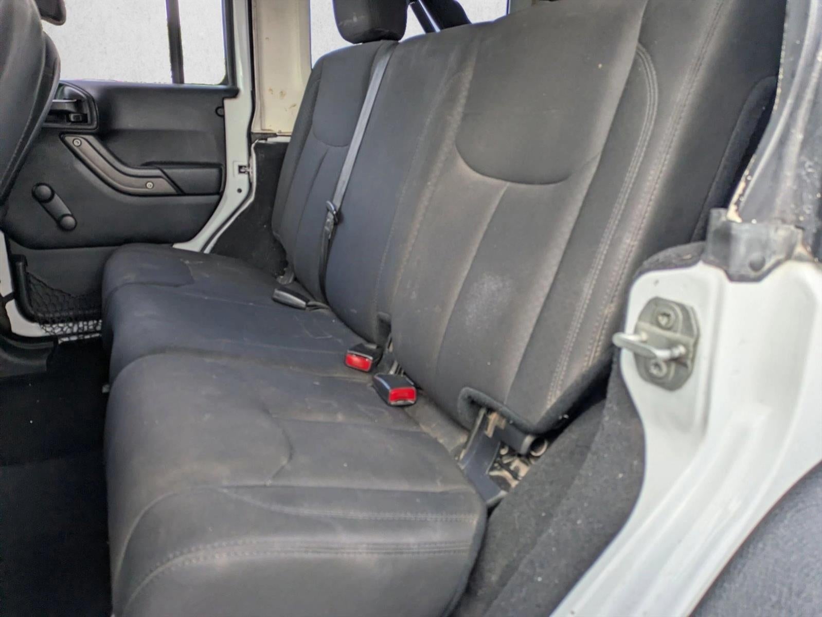 2016 Jeep Wrangler Unlimited 4WD 4dr Sport