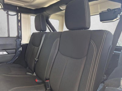 2017 Jeep Wrangler Unlimited Sahara 4x4