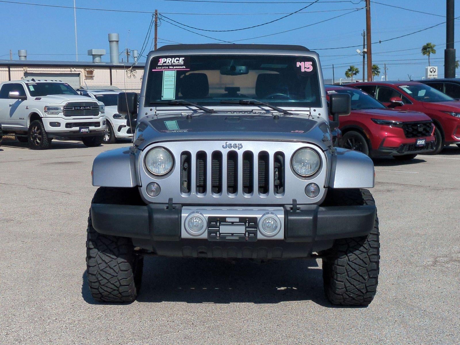 2015 Jeep Wrangler Unlimited 4WD 4dr Sahara