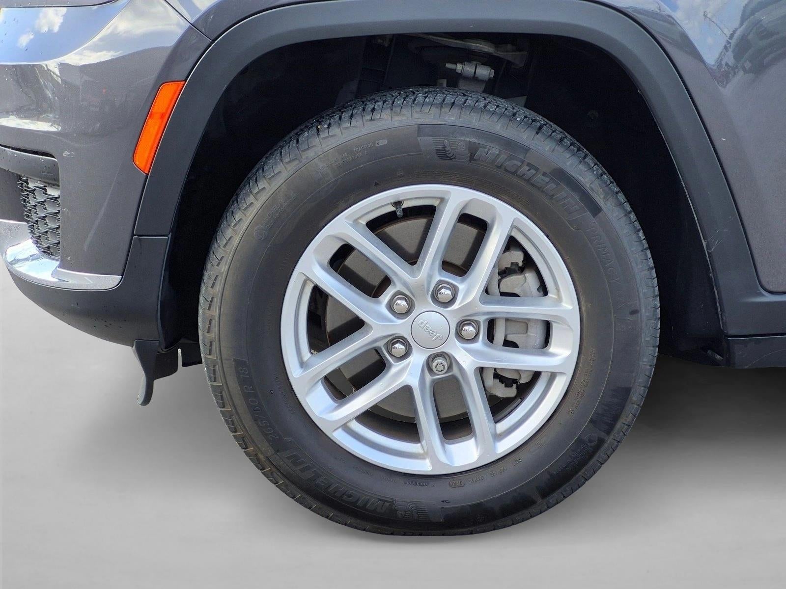 2024 Jeep Grand Cherokee L Laredo 4x4
