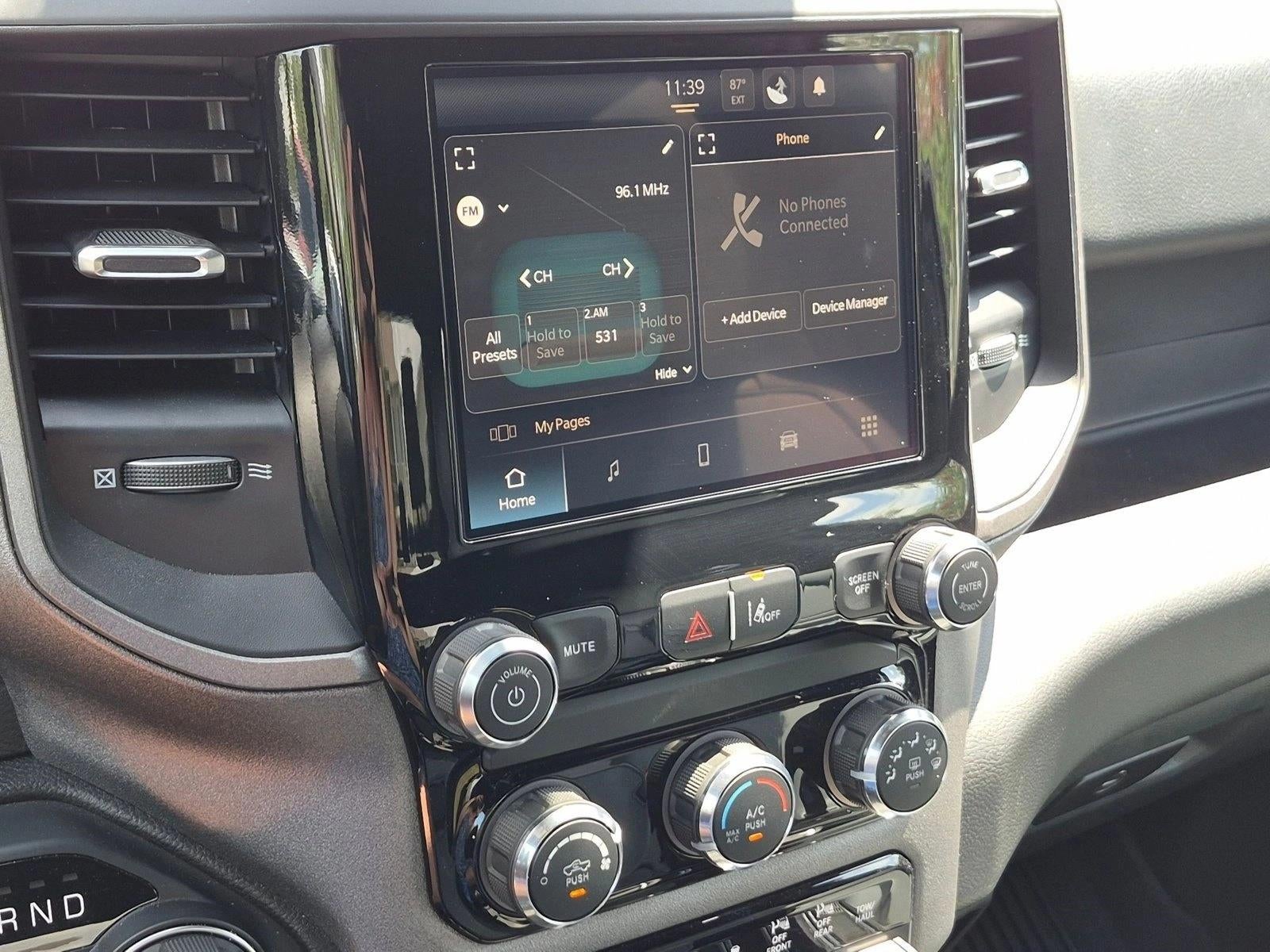 2025 RAM 1500 Tradesman 4x2 Crew Cab 5'7" Box
