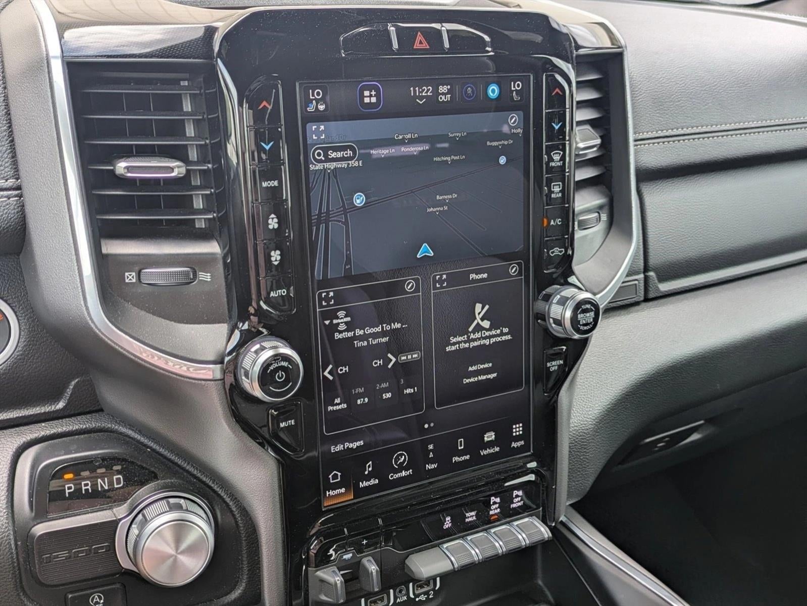 2022 RAM 1500 Laramie 4x2 Crew Cab 5'7" Box