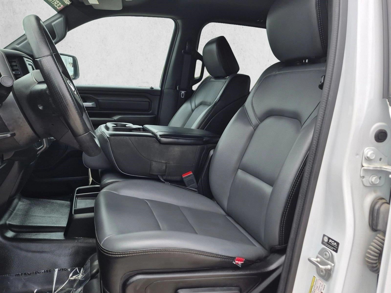 2022 RAM 1500 Tradesman 4x4 Crew Cab 6'4" Box