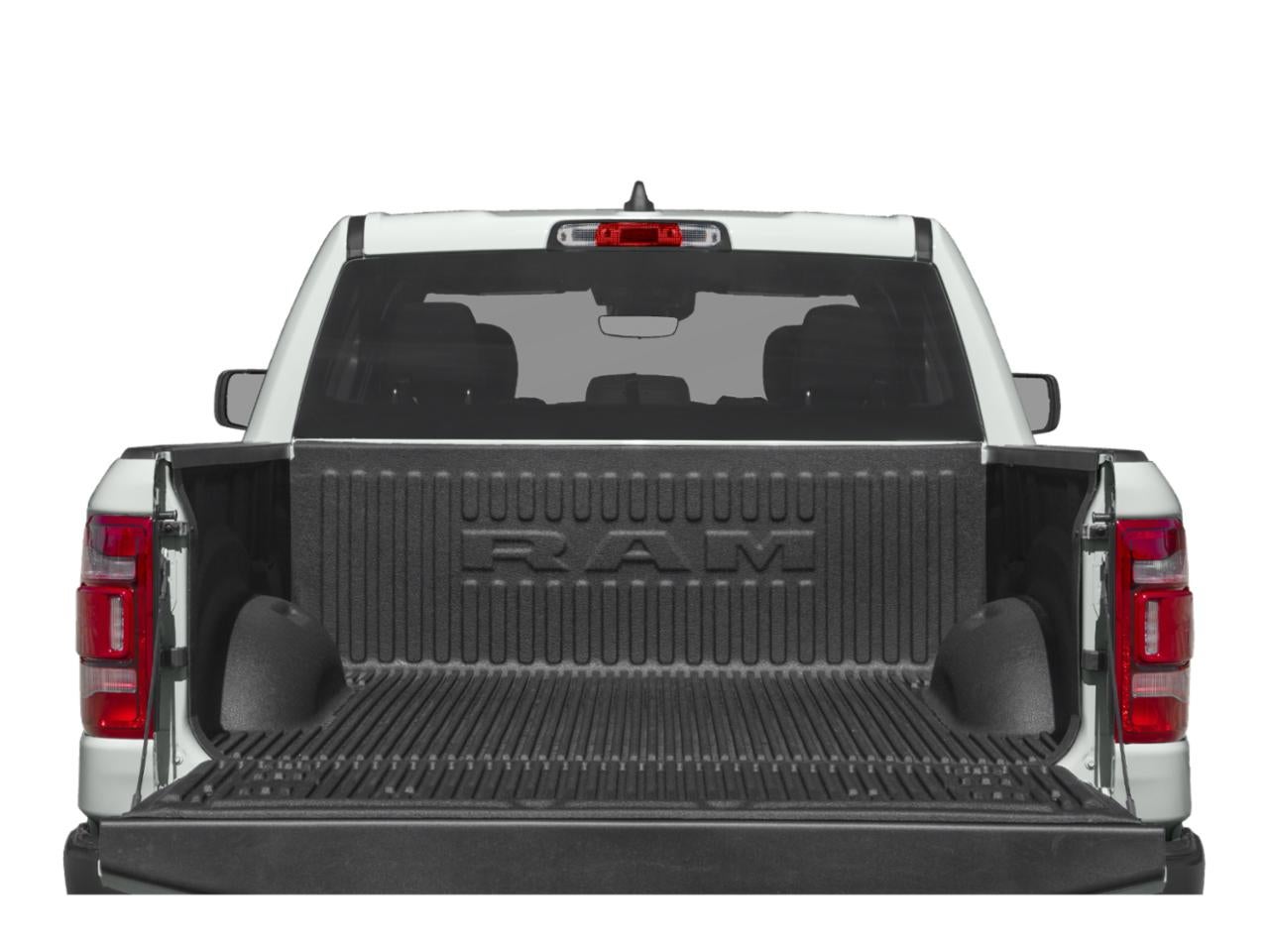 2022 RAM 1500 Tradesman 4x4 Crew Cab 6'4" Box