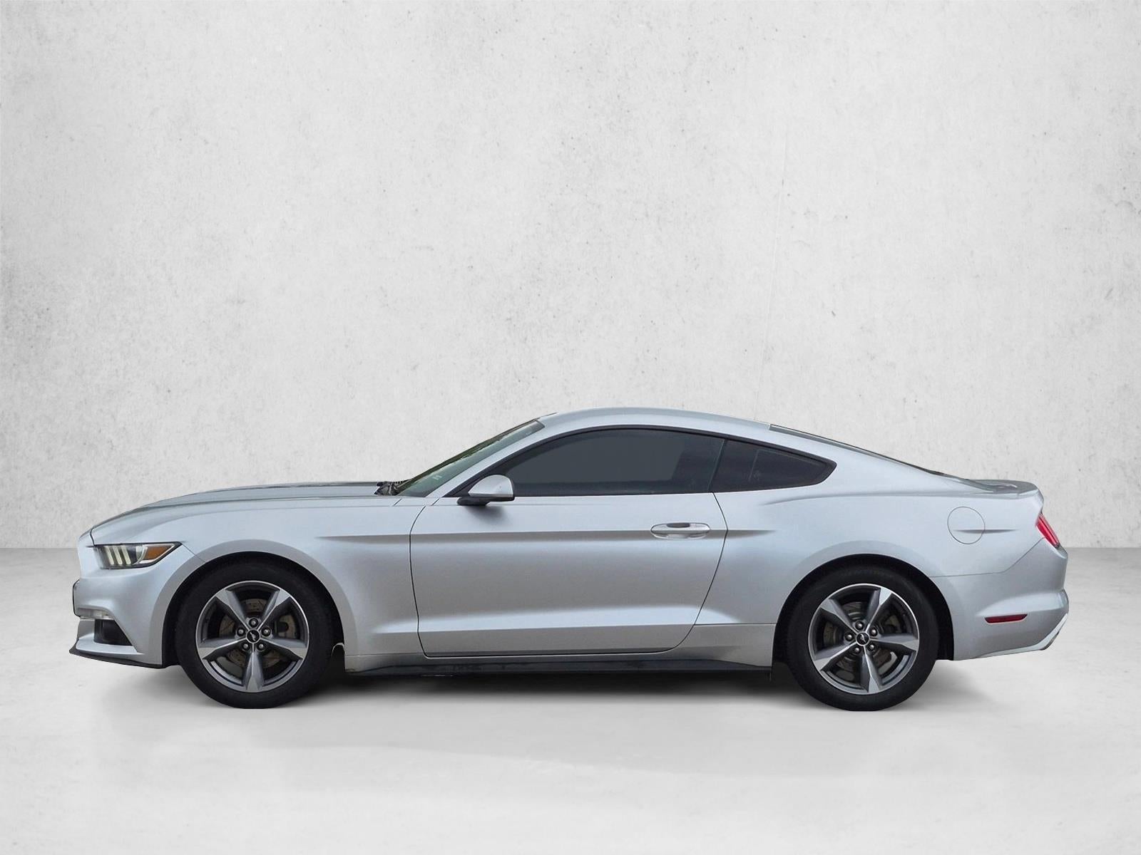 2016 Ford Mustang 2dr Fastback EcoBoost
