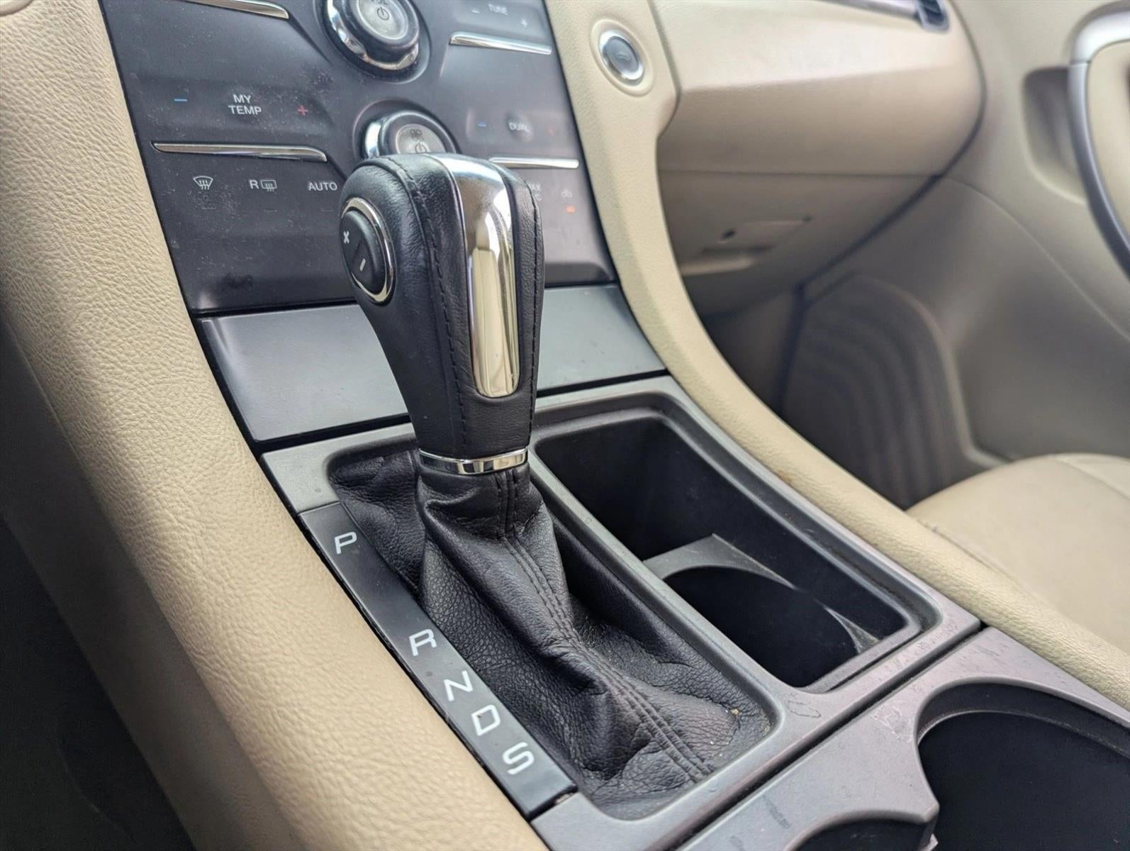 2018 Ford Taurus SEL FWD