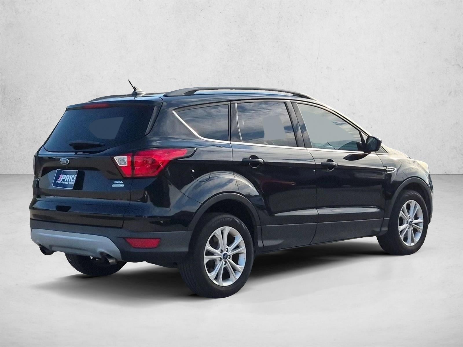 2019 Ford Escape SEL FWD