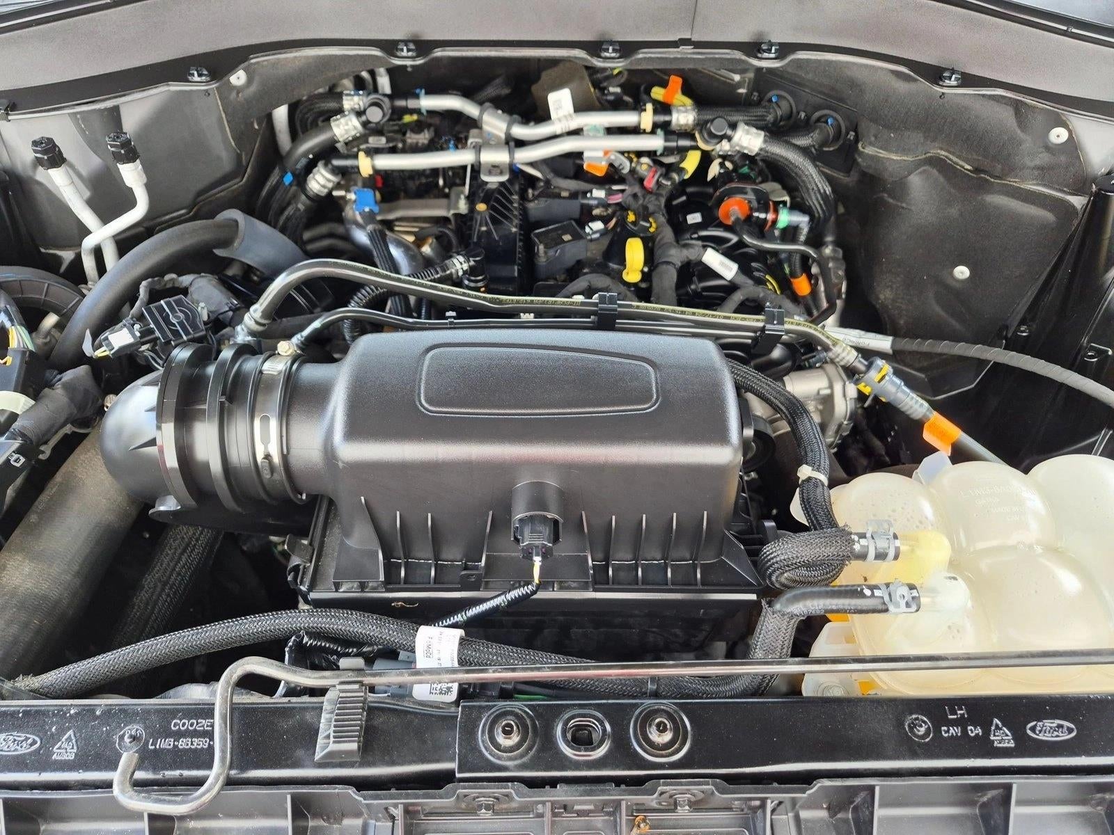2024 Ford Explorer XLT RWD