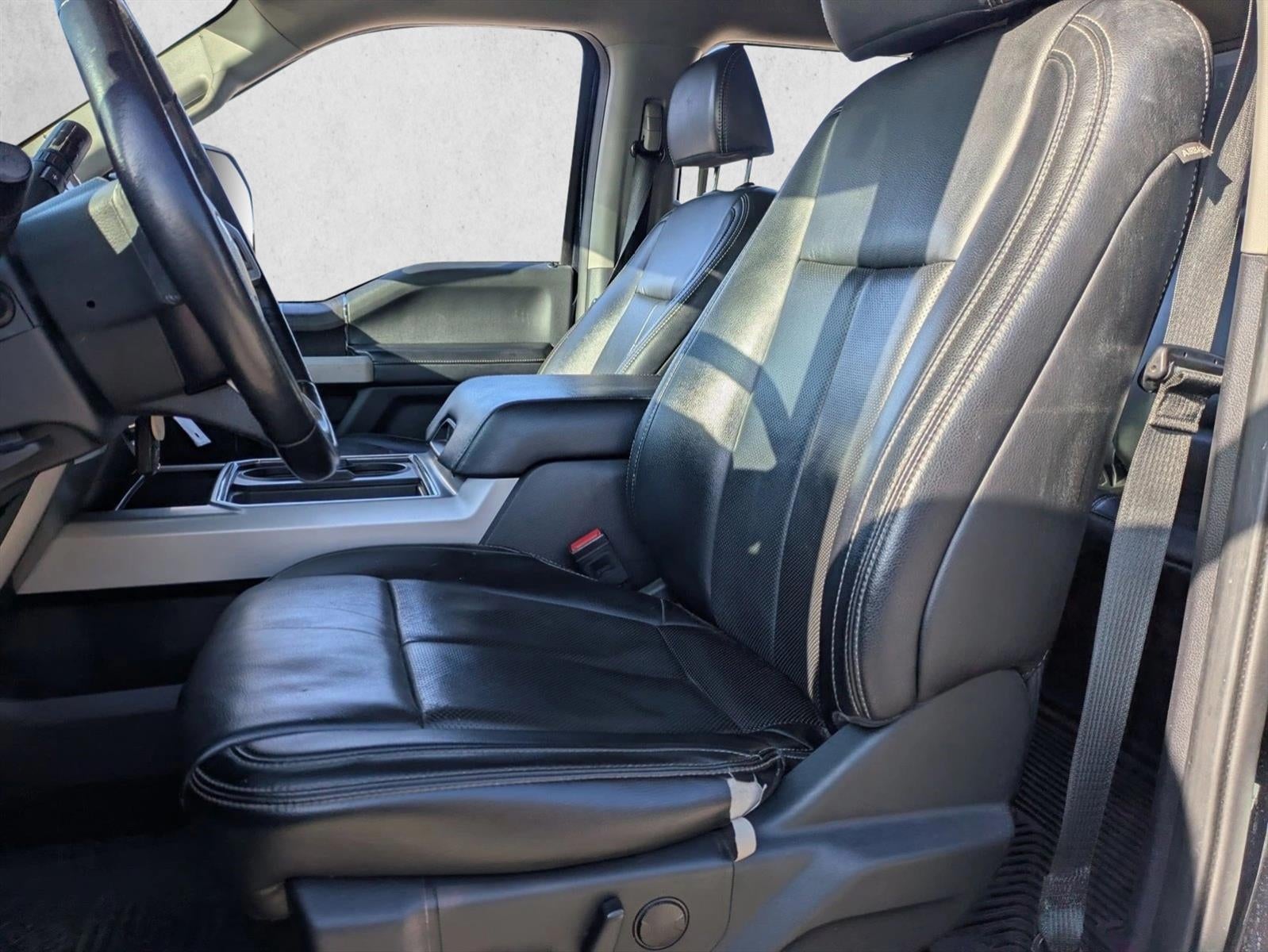 2021 Ford Super Duty F-250 SRW LARIAT 4WD Crew Cab 6.75' Box