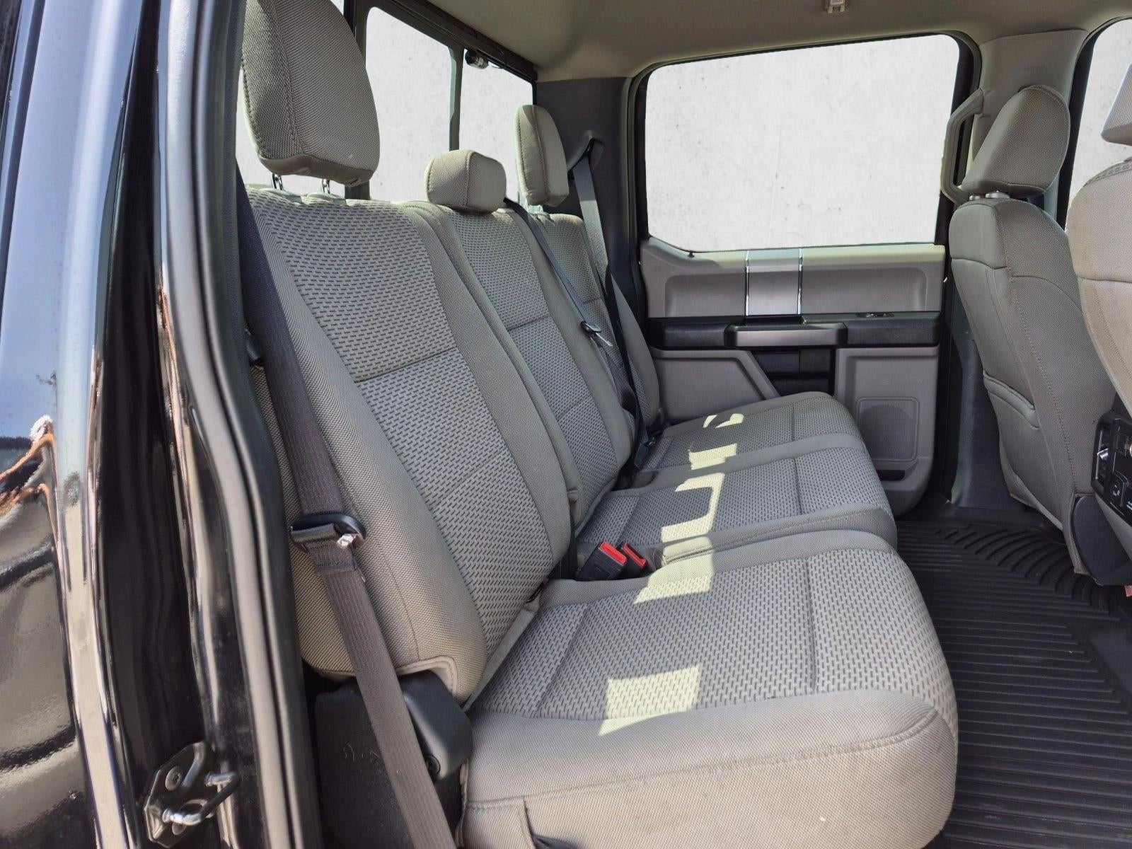 2022 Ford Super Duty F-250 SRW XLT 4WD Crew Cab 6.75' Box