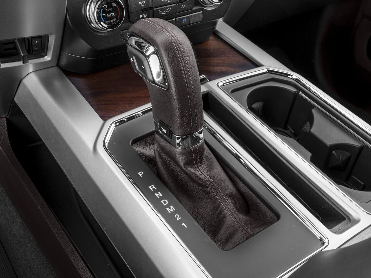 2016 Ford F-150 2WD SuperCrew 5-1/2 Ft Box King Ranch
