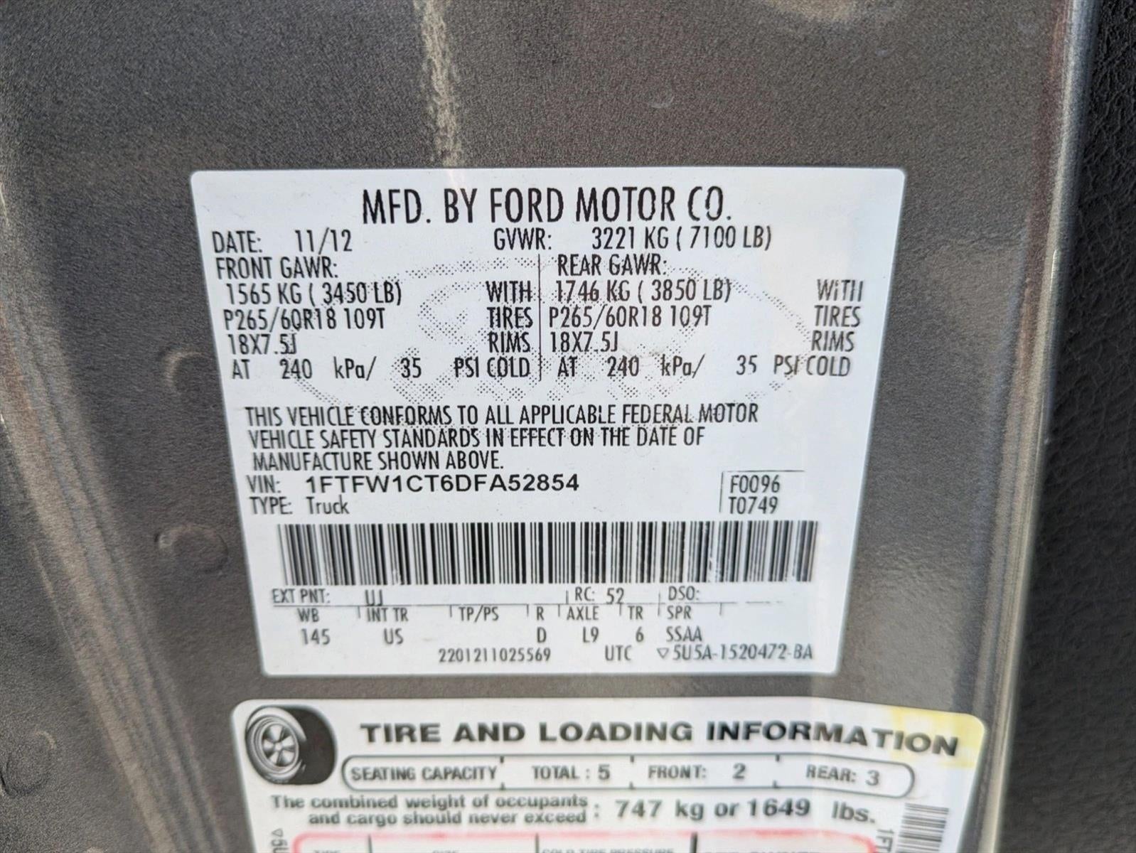 2013 Ford F-150 2WD SuperCrew 5-1/2 Ft Box XLT