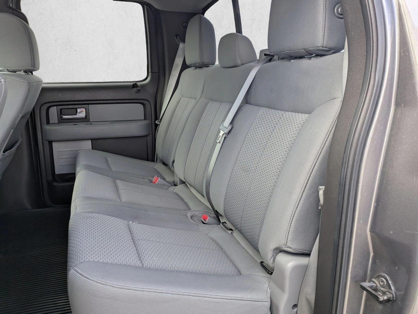 2013 Ford F-150 2WD SuperCrew 5-1/2 Ft Box XLT