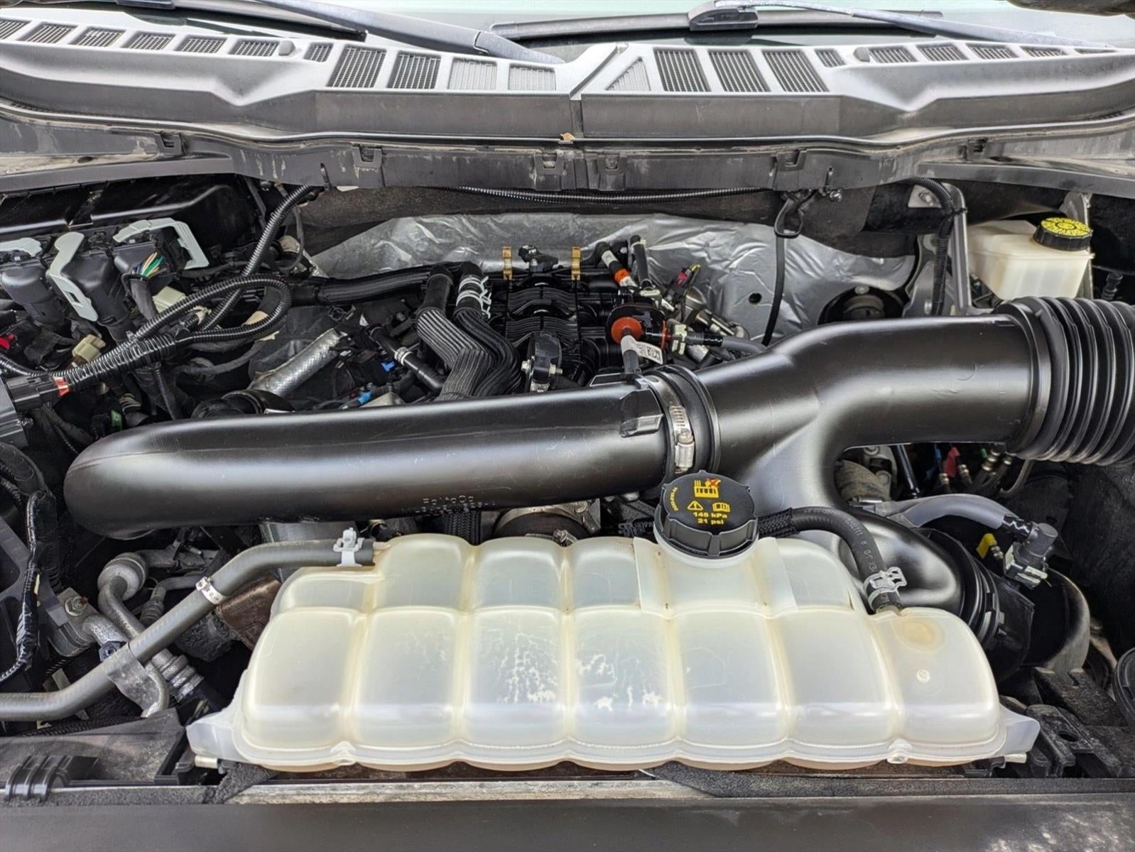 2021 Ford F-150 LARIAT 4WD SuperCrew 5.5' Box