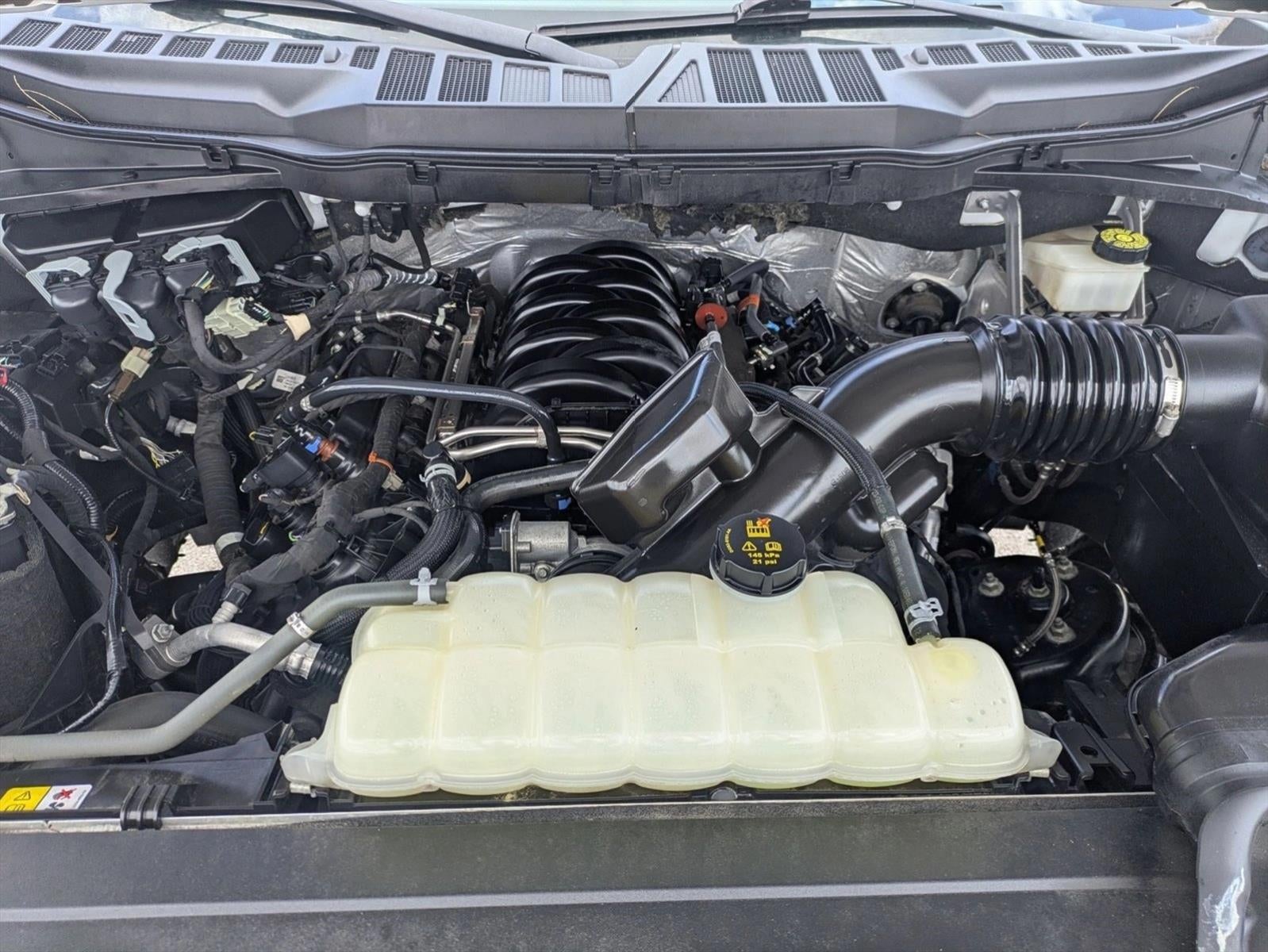 2022 Ford F-150 XL 2WD Reg Cab 6.5' Box