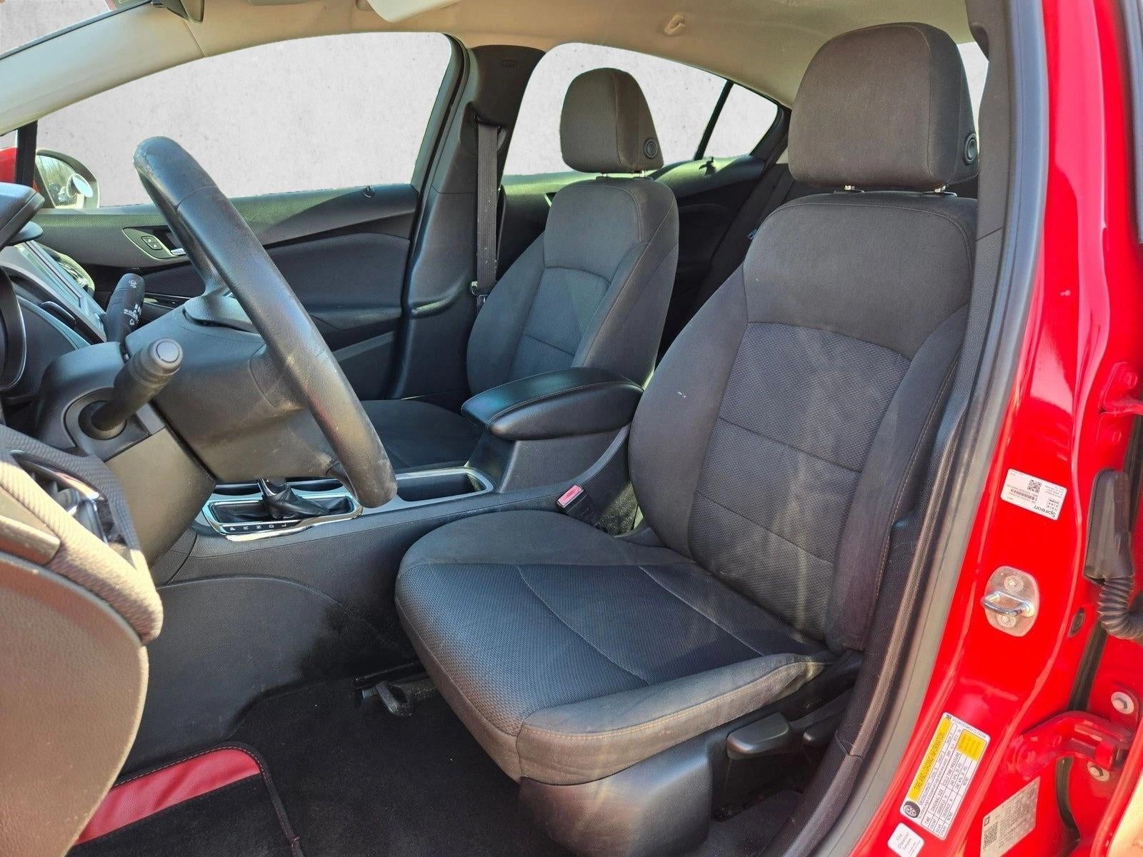 2018 Chevrolet Cruze Sedan LS (Automatic)