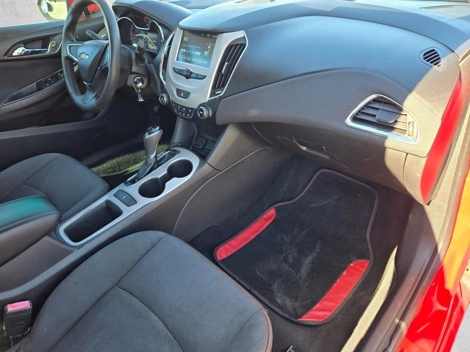 2018 Chevrolet Cruze Sedan LS (Automatic)