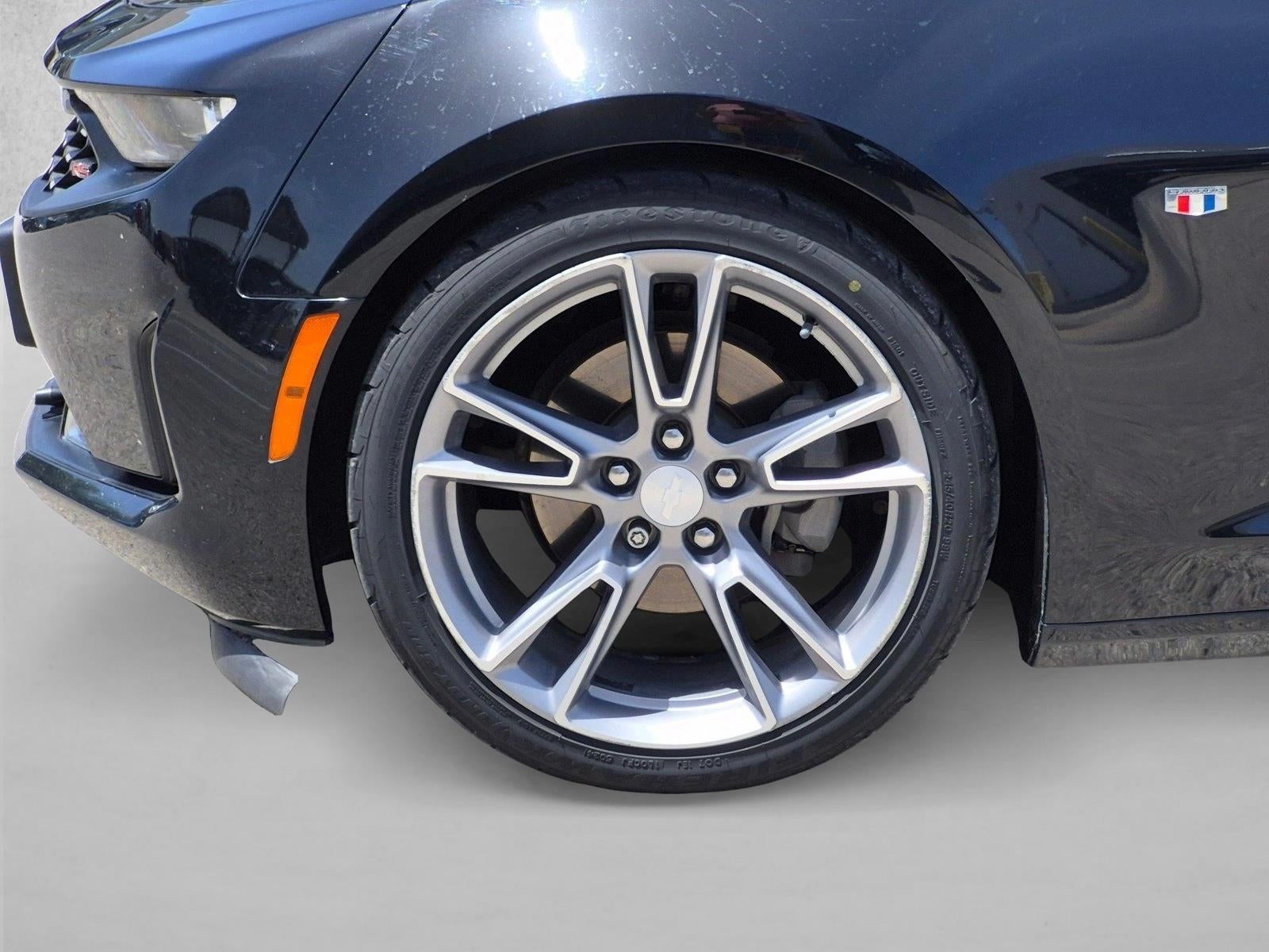 2019 Chevrolet Camaro 2dr Coupe 1LT