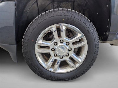 2018 Chevrolet Silverado 2500 HD Crew Cab Standard Box 4-Wheel Drive High Country
