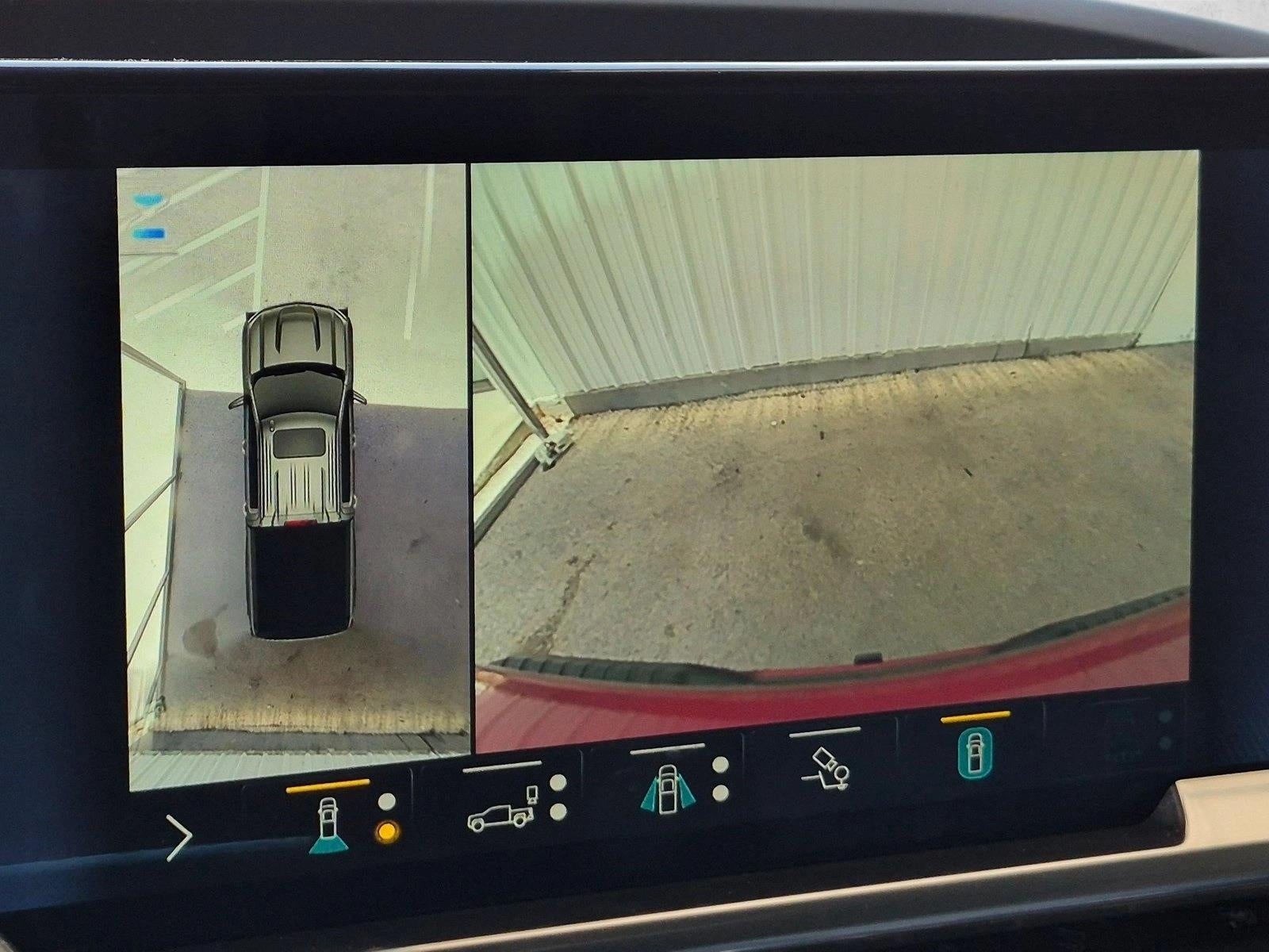 2022 Chevrolet Silverado 1500 Crew Cab Short Box 4-Wheel Drive RST
