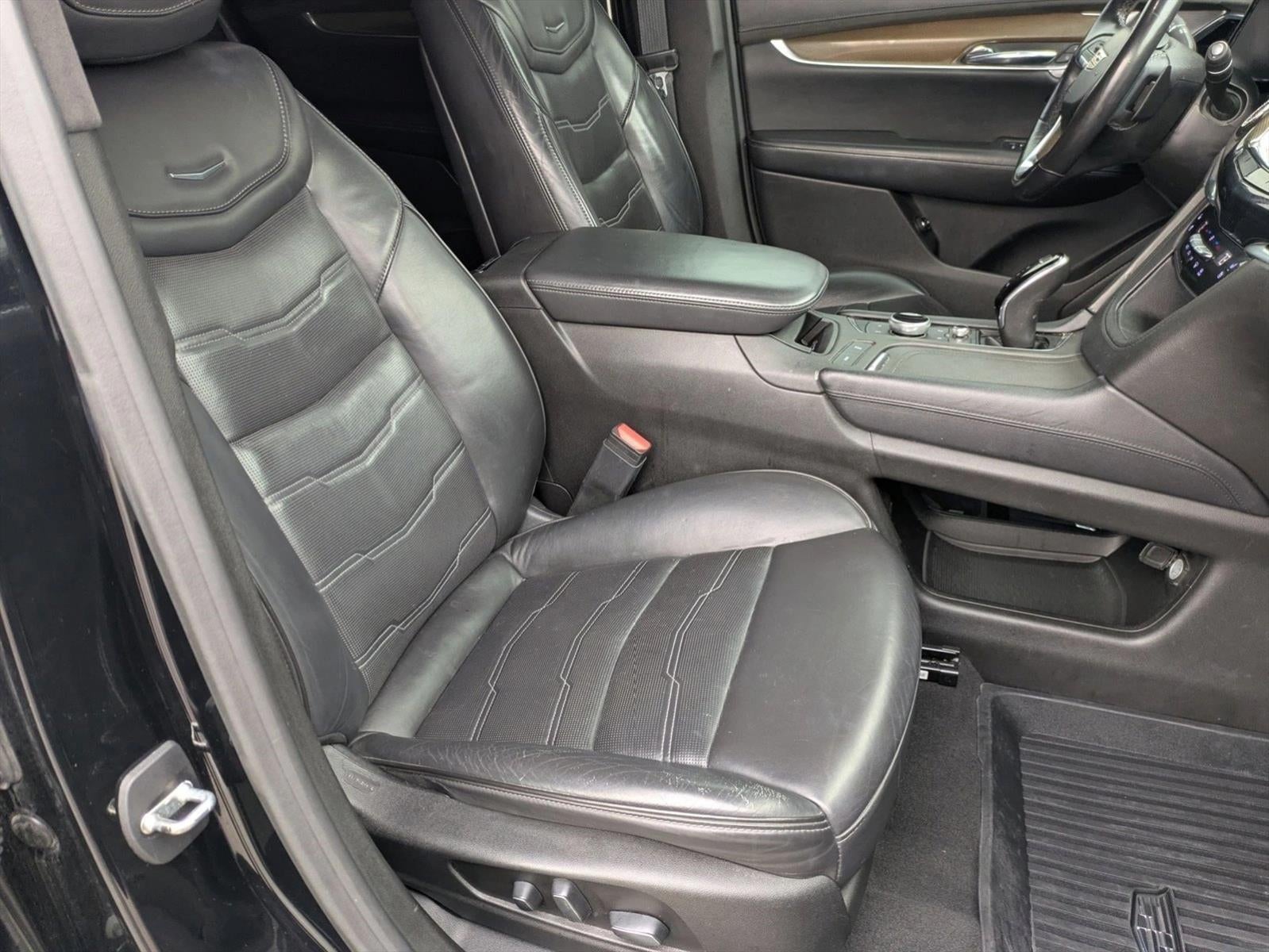 2020 Cadillac XT6 FWD 4dr Premium Luxury