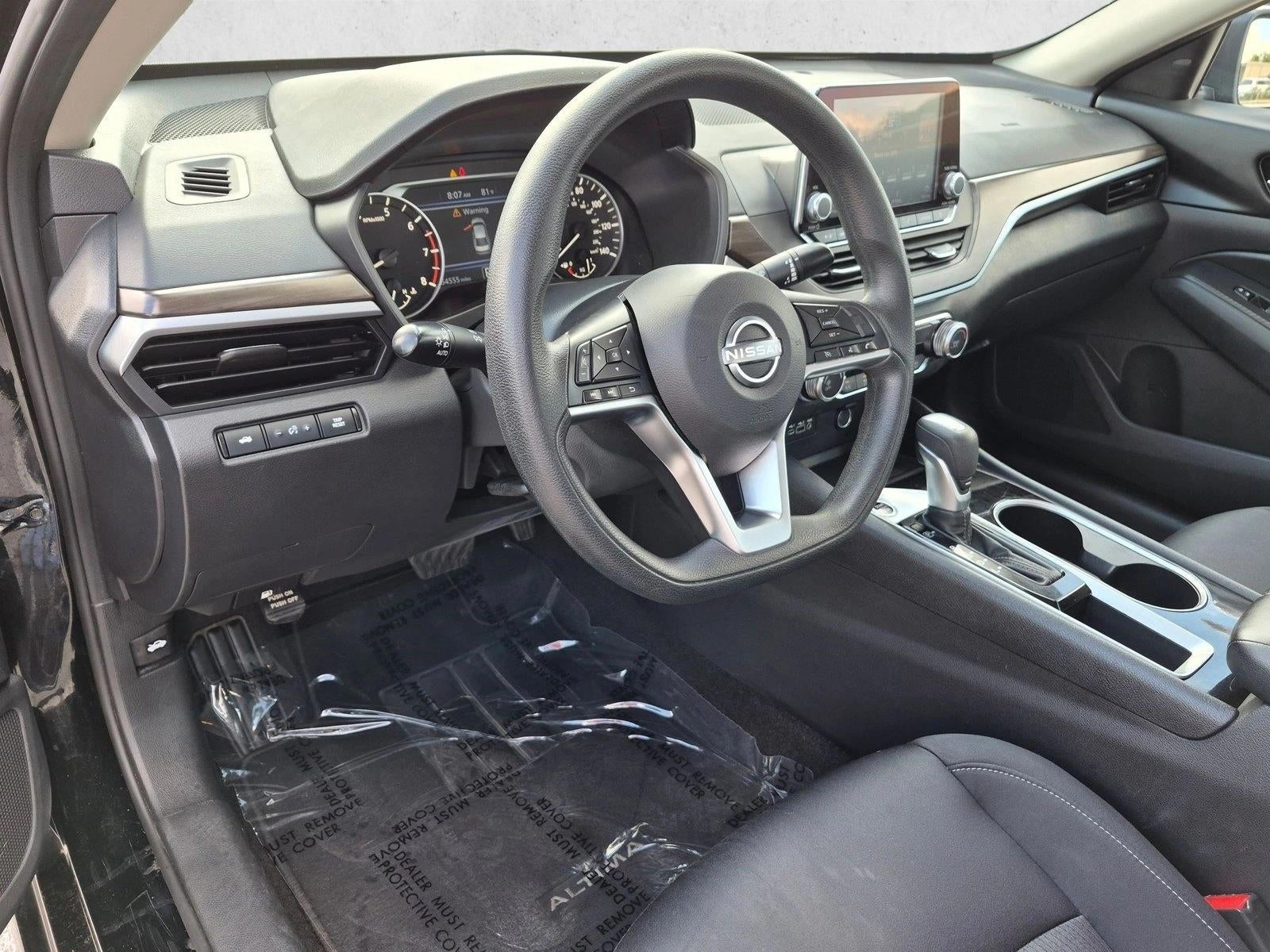 2024 Nissan Altima 2.5 SV Sedan