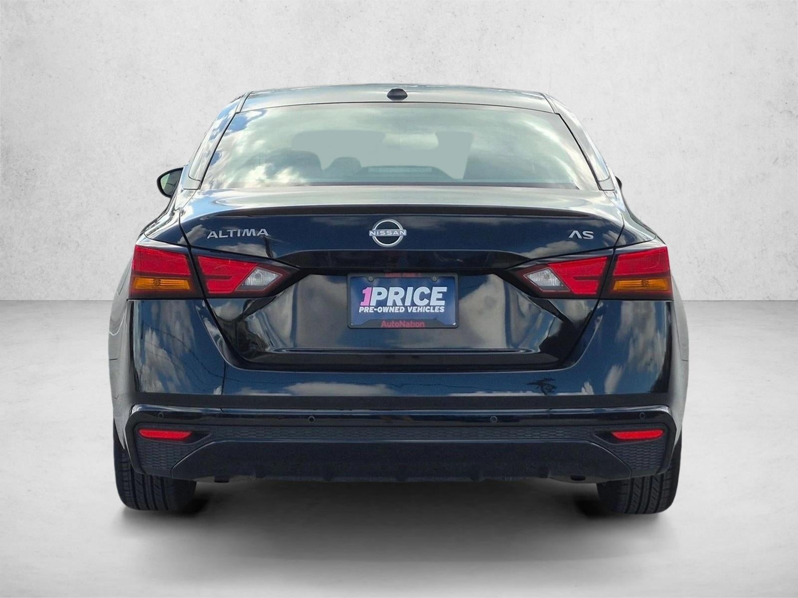 2024 Nissan Altima 2.5 SV Sedan